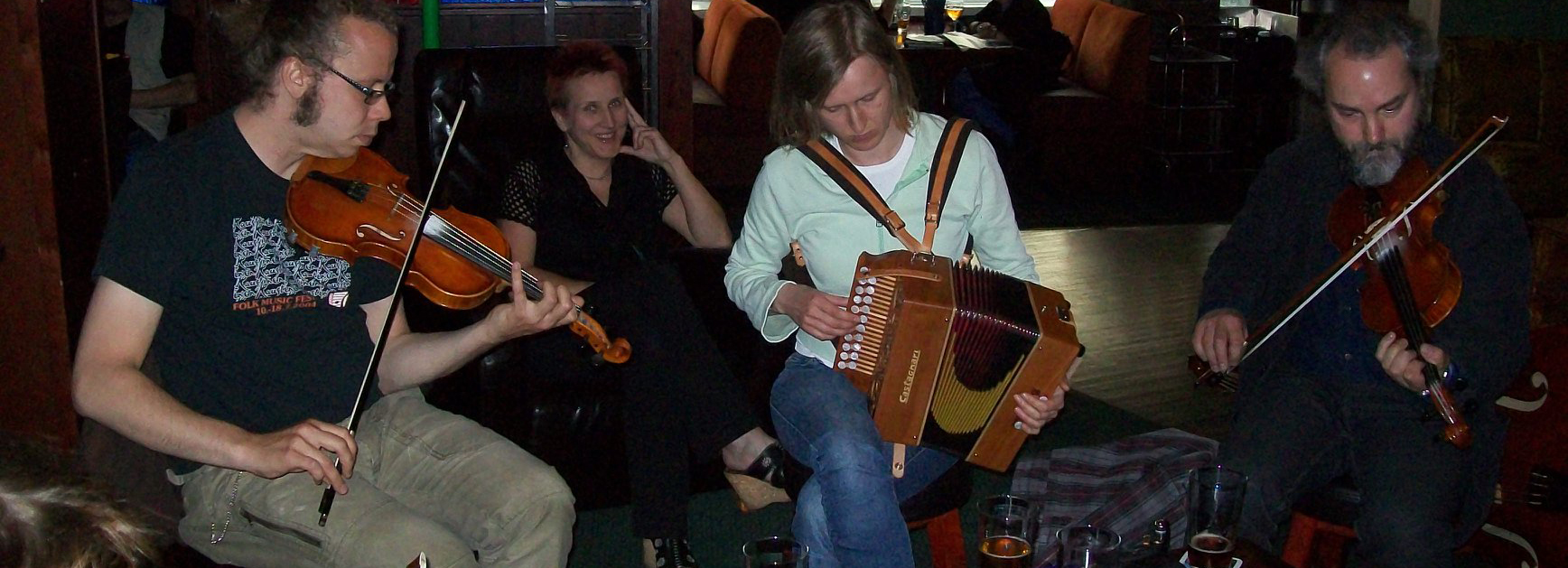 Old Anchor Inn jam in Helsinki-2009