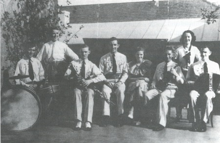 Pat Roche's Harp & Shamrock Orchestra