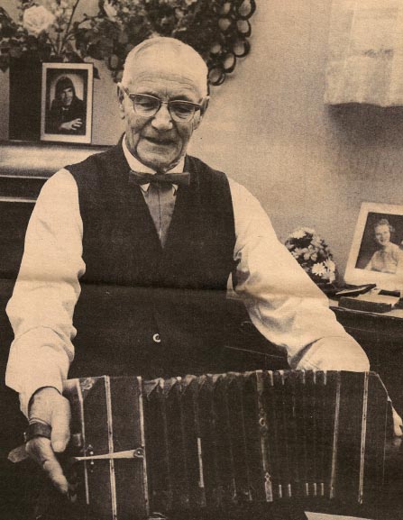 Herman Fox & his concertina